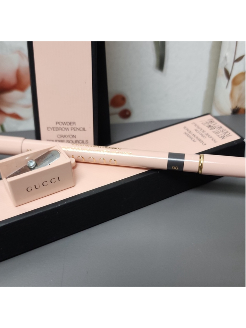 Gucci Crayon Définition Sourcils 06 Noir Powder Eyebrow Pencil Natural